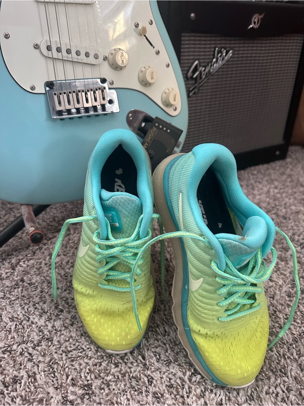 Nike Teal & Aqua Women's Athletic Shoe